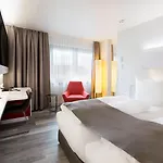 Dormero 4*