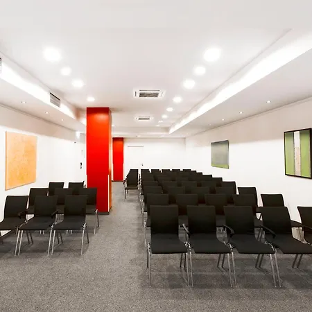 ドルメロ ハノーバー 4* ハノーファー