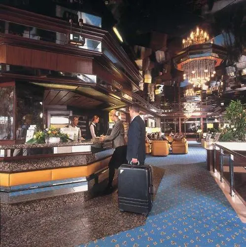 ドルメロ ハノーバー 4* ハノーファー