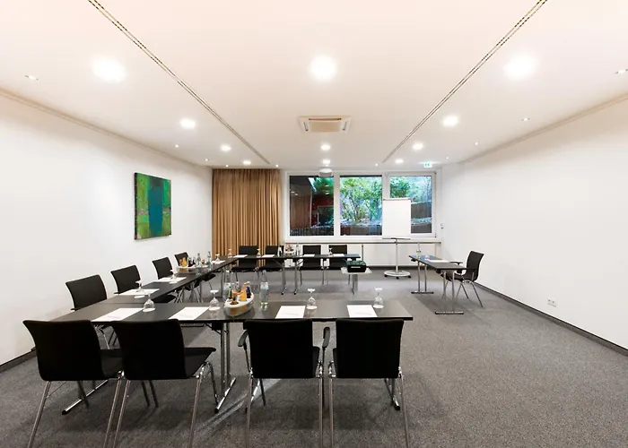 ドルメロ ハノーバー ホテル 4*