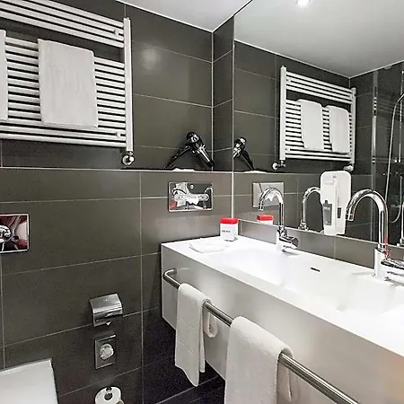 Otel Dormero 4*
